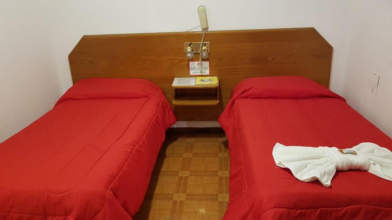 Chrome Hotel Rio Cuarto Luaran gambar
